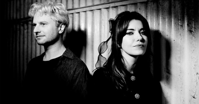 Blood Red Shoes — muziek in Nijmegen